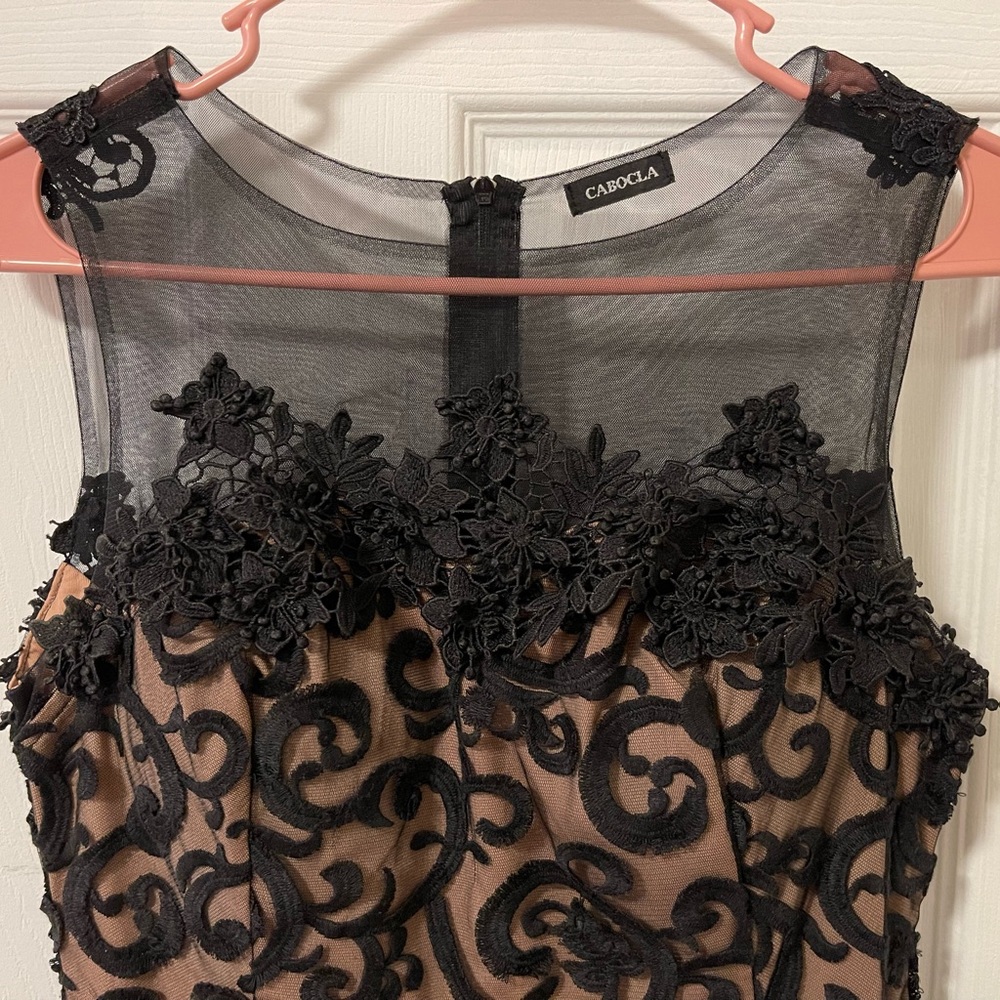 Dress - Picture 3 of 5